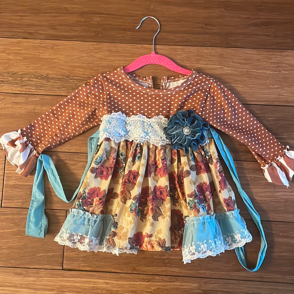 2T haute baby shirt/dress